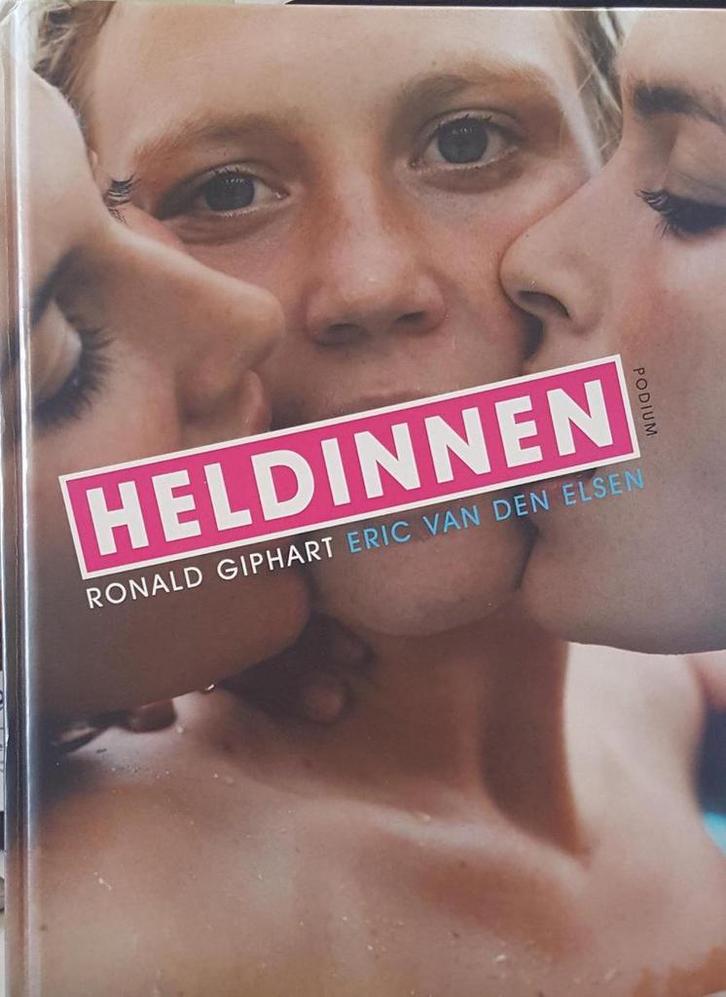 Heldinnen (geb) 9789057593352 E. van den Elsen, Boeken, Literatuur, Gelezen, Verzenden