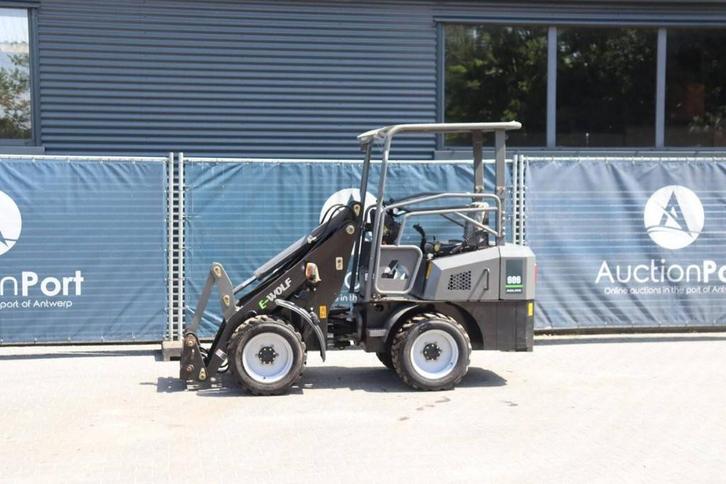 Veiling: Schranklader Aolite 606 Elektrisch 2022, Zakelijke goederen, Machines en Bouw | Kranen en Graafmachines, Ophalen