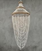 NO RESERVE PRICE - SL17 - Stunning Handmade Shell Chandelier, Antiek en Kunst