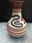 Vaas (1) - Aardewerk - Aboriginal - Australië