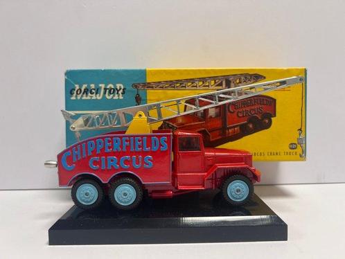 Corgi 1:43 - Model vrachtwagen - 1121 - Chipperfields, Hobby en Vrije tijd, Modelauto's | 1:5 tot 1:12