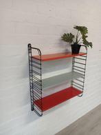 Tomado - Adriaan Dekker - Étagère murale - Métal