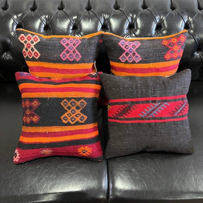 (4) Boho Authentic Kilim - Kussen, Huis en Inrichting, Stoffering | Tapijten en Vloerkleden