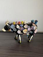 Beeldje - Koe met borden van de cowparade - Poly resin, Antiek en Kunst