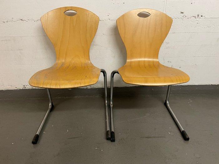 Stechert - Stapelbare stoel (2) - Schommelstoel - Hout,, Antiek en Kunst, Antiek | Meubels | Stoelen en Sofa's