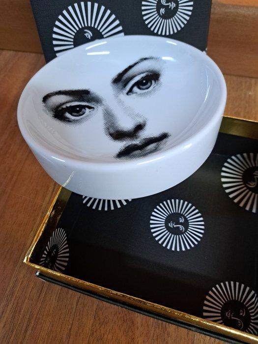 Fornasetti-Milano - Cendrier - Porcelaine, Antiquités & Art, Curiosités & Brocante