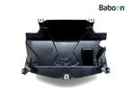 Radiateurkap Benelli TRK 702 X Rear (65682PA80000), Motoren, Verzenden, Gebruikt