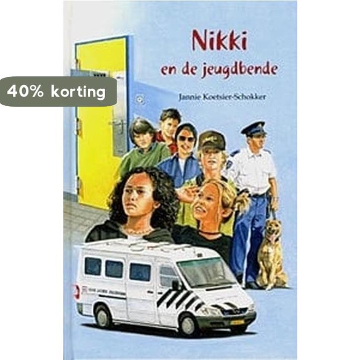 Nikki en de jeugdbende 9789072186546, Boeken, Thrillers, Zo goed als nieuw, Verzenden