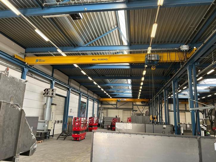 Demag enkelligger bovenloopkraan 13.325mm x 10.000kg 001647U, Bricolage & Construction, Outillage | Autres Machines, Enlèvement