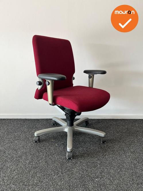 Haworth Comforto 77 - Nieuwe bordeauxrode stoffering - Zilve, Zakelijke goederen, Kantoor en Winkelinrichting | Kantoormeubilair en Inrichting