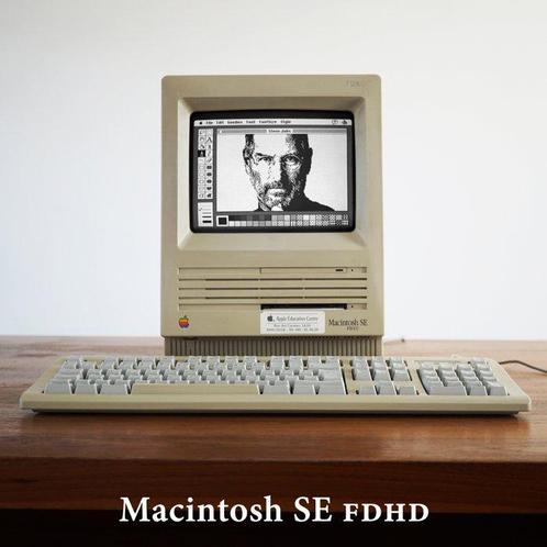 Apple REFURBISHED Macintosh SE FD HD bundle – incl. Gaming, Games en Spelcomputers, Spelcomputers | Overige Accessoires