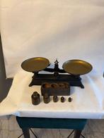 Weegschaal - antiek gietijzeren weegschaal met koperen, Antiek en Kunst