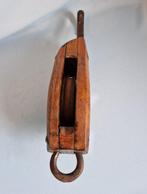 katrol - Peervormig - Hout, IJzer