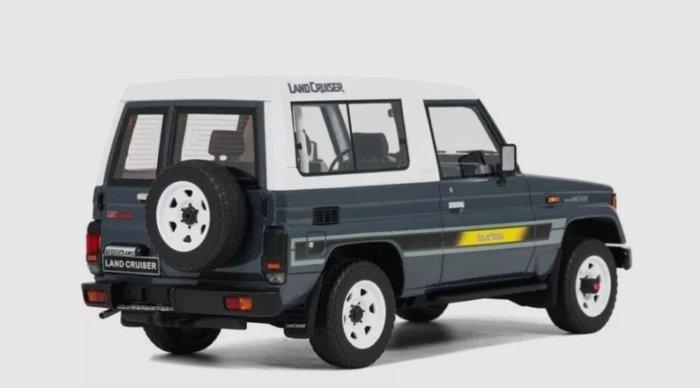 Otto Mobile 1:18 - Modelauto - Toyota Land Cruiser, Hobby en Vrije tijd, Modelauto's | 1:5 tot 1:12
