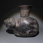Chimú, Peru Terracotta Schip met gevangene. ca. 1000 - 1470, Verzamelen