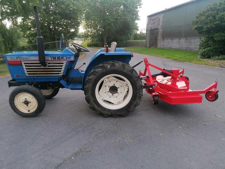 Iseki TL2500 Minitractor met maaier, Zakelijke goederen, Landbouw | Tractoren