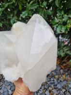 Rotskristal Big crystal cluster - Hoogte: 230 mm - Breedte: