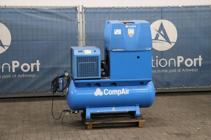 Veiling: Compressor Compair L 07-10 FS Elektrisch 2007, Articles professionnels, Machines & Construction | Pompes & Compresseurs