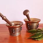 Mortier et pilon (2) - Laiton moulé, Antiquités & Art