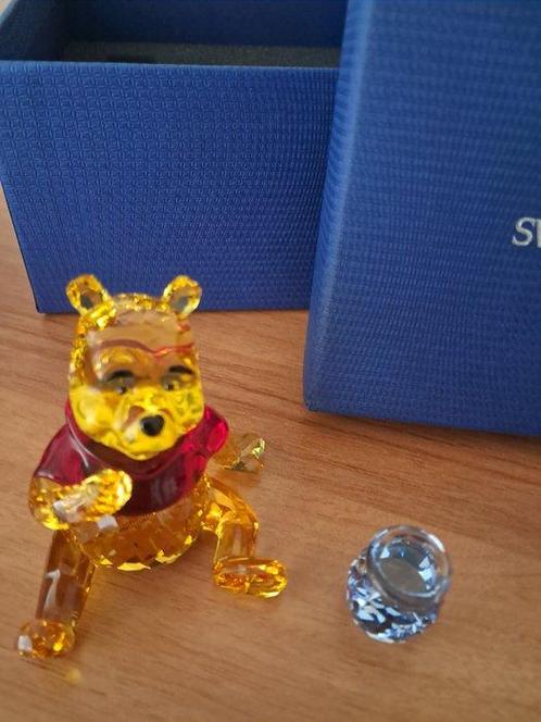 Swarovski - Statue, Swarovski Winnie de Poeh beeldje - box +, Antiek en Kunst, Curiosa en Brocante