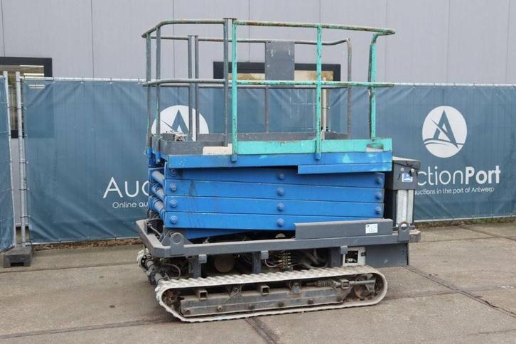 Veiling: Schaarlift Elektrisch, Articles professionnels, Machines & Construction | Ascenseurs, Échafaudages & Échelles, Enlèvement
