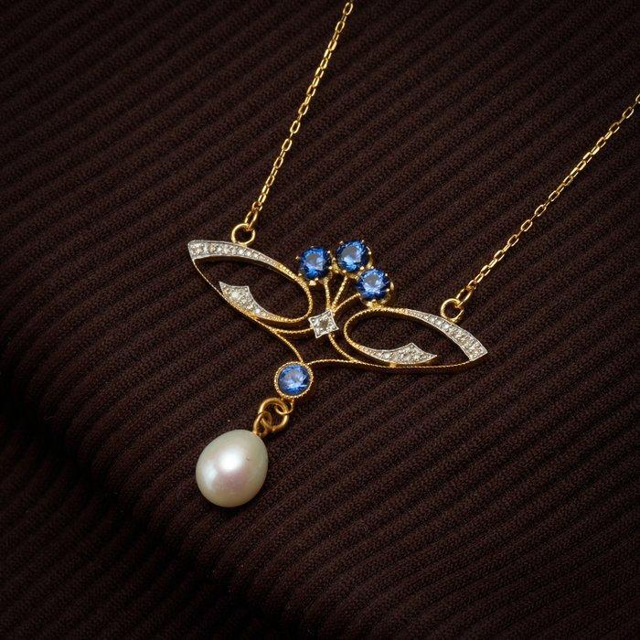 Sans prix de réserve - Collier avec pendentif - 8 carats, Bijoux, Sacs & Beauté, Bijoux anciens