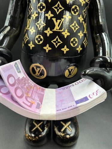 Art Stray-Nos - Figurine XXL Louis Vuitton & 500 euros. - Catawiki