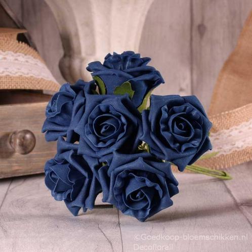 Foam Roos 6cm  Tea Rose x6 Navy Blue Foamroos, Maison & Meubles, Accessoires pour la Maison | Plantes & Fleurs artificielles