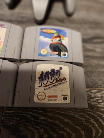 Nintendo - N64 - Nintendo 64 plus 2 controllers & 6 Games -, Nieuw