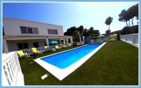 Villa geschikt voor 2 gezinnen! NU 1525 euro voor 1 WEEK !, Vakantie, Vakantiehuizen | Spanje, Landelijk, Costa Dorada, Aan zee