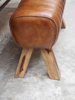 Handcrafted Gym Pommel Horse bench - Cognac Brown - 88 cm