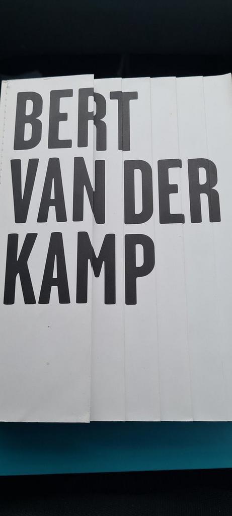 Bert van der Kamp een boek om in te wonen 9789081642019, Boeken, Wonen en Tuinieren, Gelezen, Verzenden