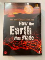HOW THE EARTH WAS MADE THE COMPLETE SEASON ONE (IN SEAL), Gebruikt