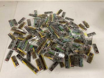 Veiling - partij diverse bevestigingsmaterialen beschikbaar voor biedingen