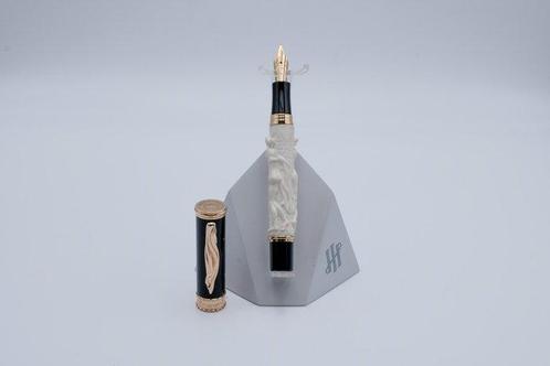 Montegrappa - Venus di Milo - Antonio Canova - Le Tre Grazie, Verzamelen, Pennenverzamelingen