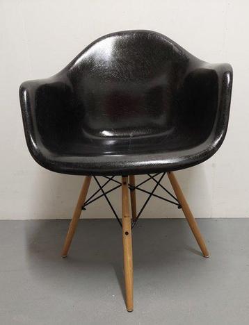 Herman Miller - Charles & Ray Eames - Stoel - Hout,