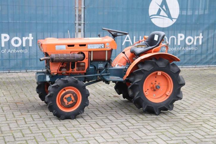 Veiling: Minitractor Kubota B7001 Diesel 14pk, Zakelijke goederen, Landbouw | Tractoren, Ophalen