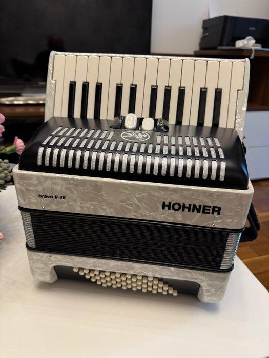 Hohner - Bravo 48 - - Accordeon - Duitsland, Muziek en Instrumenten, Blaasinstrumenten | Blokfluiten