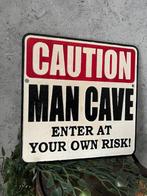 Decoratief ornament - Europa - Gietijzeren bord man cave, Antiek en Kunst
