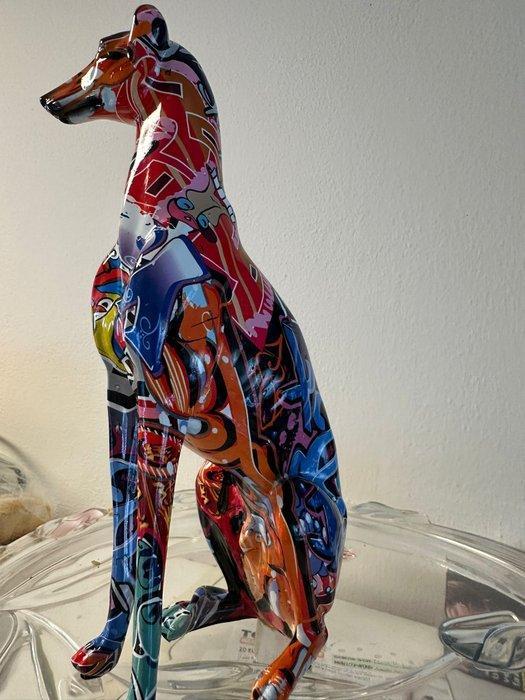 sculptuur, fleurig gekleurde street a windhond whippet, Antiek en Kunst, Kunst | Designobjecten