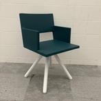 Design L.A.F. Oblique Chair van Jesse Visser, Blauw - wit, Gebruikt