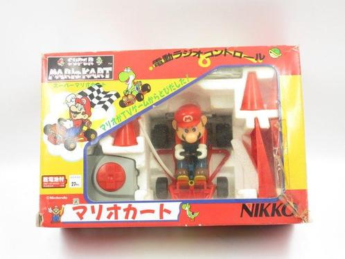 Nikko - Speelgoed Nintendo SFC Super Mario Kart RC Car, Games en Spelcomputers, Spelcomputers | Overige Accessoires
