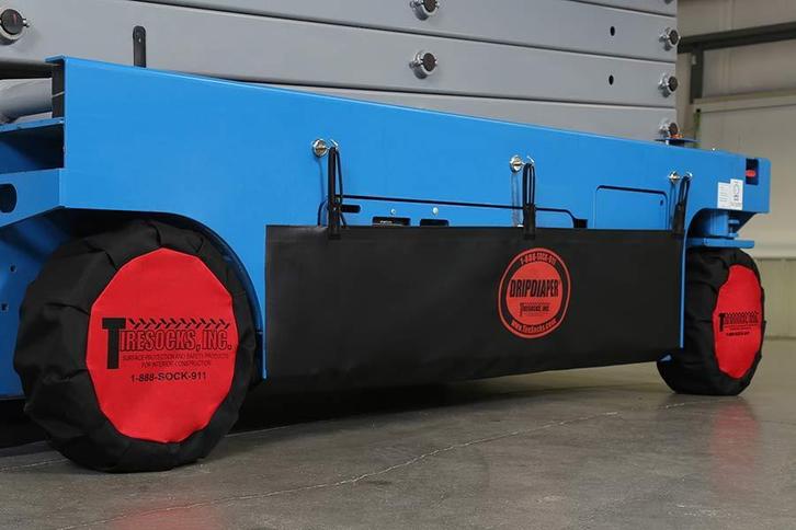 Luier voor hoogwerker tegen lekken van olie/hydrauliek olie, Zakelijke goederen, Machines en Bouw | Liften, Steigers en Ladders