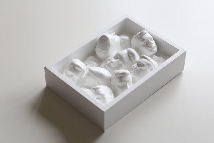 Exposito - White box, Antiek en Kunst, Kunst | Designobjecten
