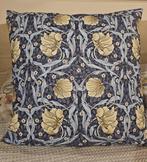William Morris « Pimpernel » coussins rembourrés exclusifs,