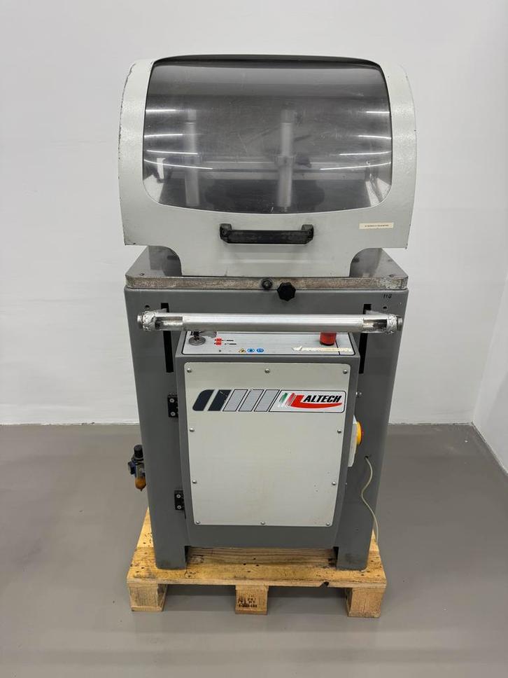 ALTECH aluminium afkortzaagmachine zaagmachine cirkelzaag, Doe-het-zelf en Bouw, Gereedschap | Zaagmachines, Gebruikt