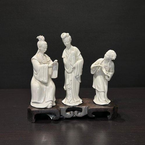 Figuur - Porselein - China  (Zonder Minimumprijs), Antiek en Kunst, Antiek | Overige Antiek