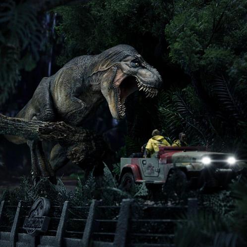 Jurassic Park Demi Art Scale Statue 1/20 T-Rex Chase 30 cm, Verzamelen, Film en Tv, Ophalen of Verzenden