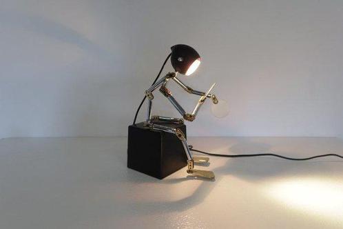 Ygnacio Baranga - Tafellamp - Metaal - Osqar Robot lamp, Antiek en Kunst, Antiek | Verlichting