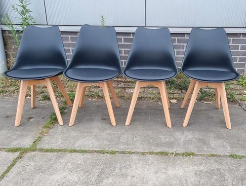 Lina® Bella - Velvet Eetkamerstoelen - Set van 4 - €125, Huis en Inrichting, Stoelen, Overige kleuren, Vijf, Zes of meer stoelen